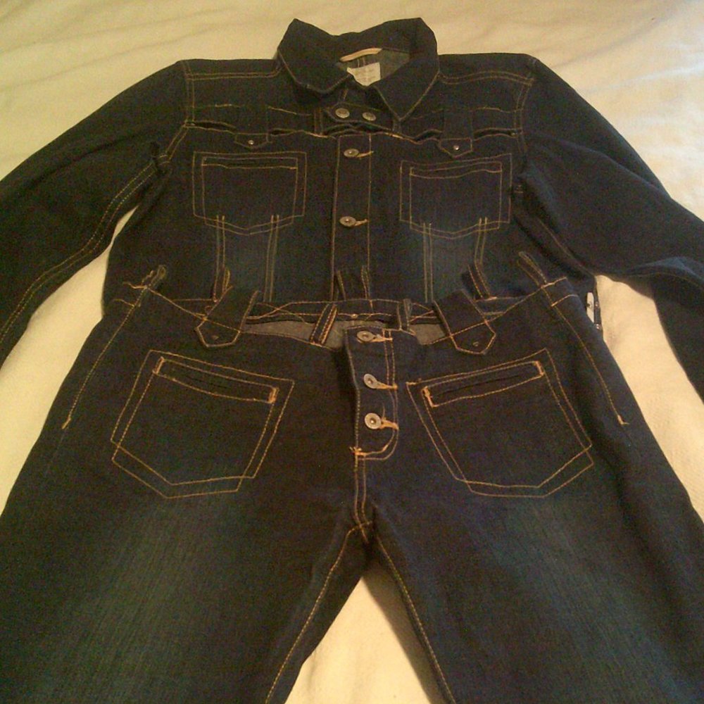 Women’s Pepe London Jean Suit – Size Large